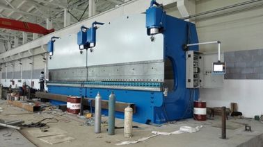 Duża maszyna tandemowa do prasy krawędziowej CNC do gięcia blachy stalowej 2-600T / 6000mm